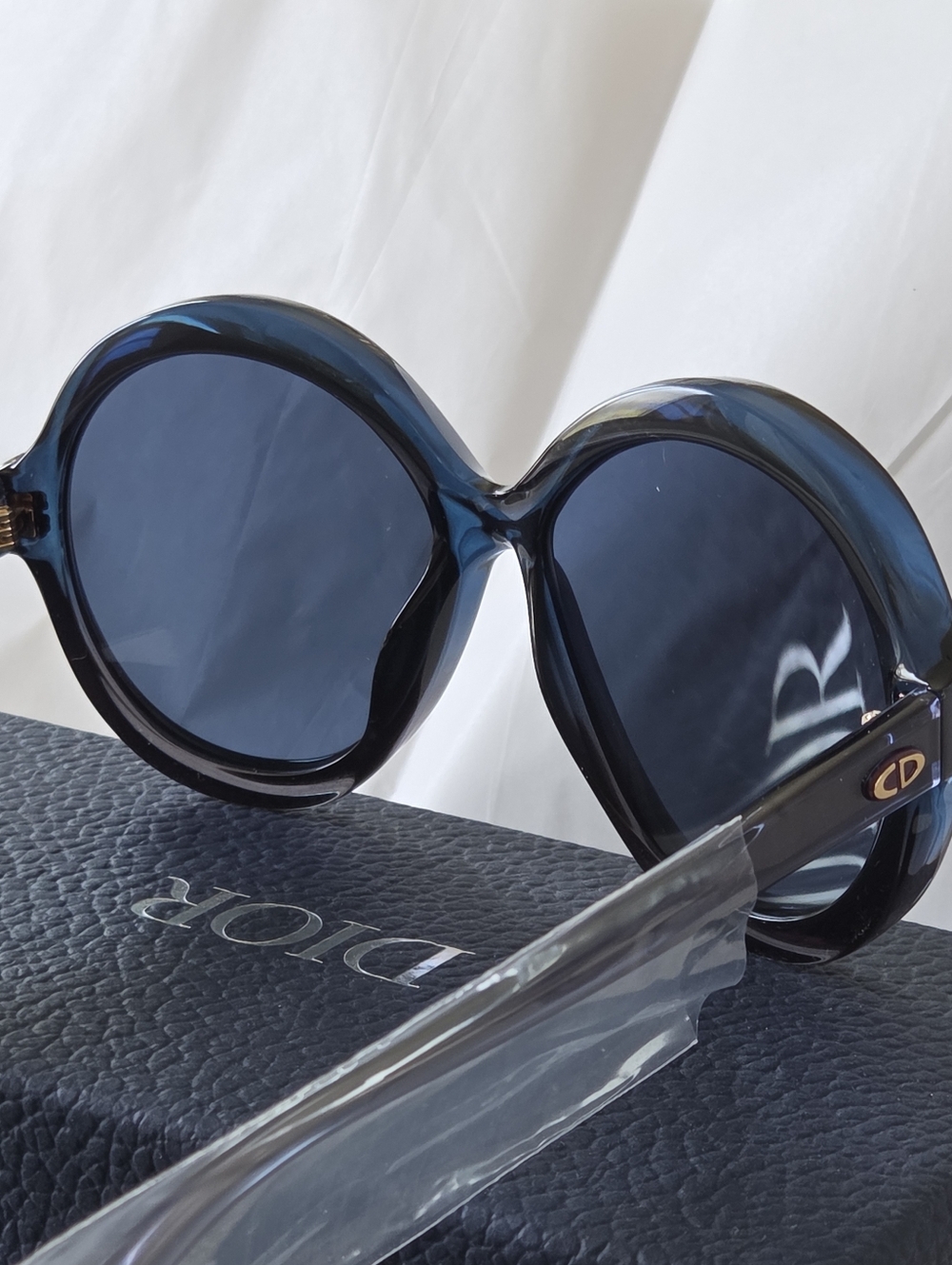 Authentic Brand New CHRISTIAN DIOR Women Blue Round Sunglasses - Picture 2 of 10